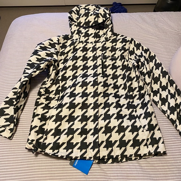 New, with tags, Columbia 3-in-1 winter jacket. 1XL. - Picture 2 of 11